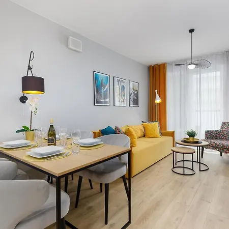 Baltini Premium Kasprowicza 20 A-b Z Basenem, Saunami I Jacuzzi Apartman *