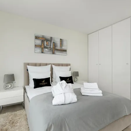 Baltini Premium Kasprowicza 20 A-b Z Basenem, Saunami I Jacuzzi Apartment *